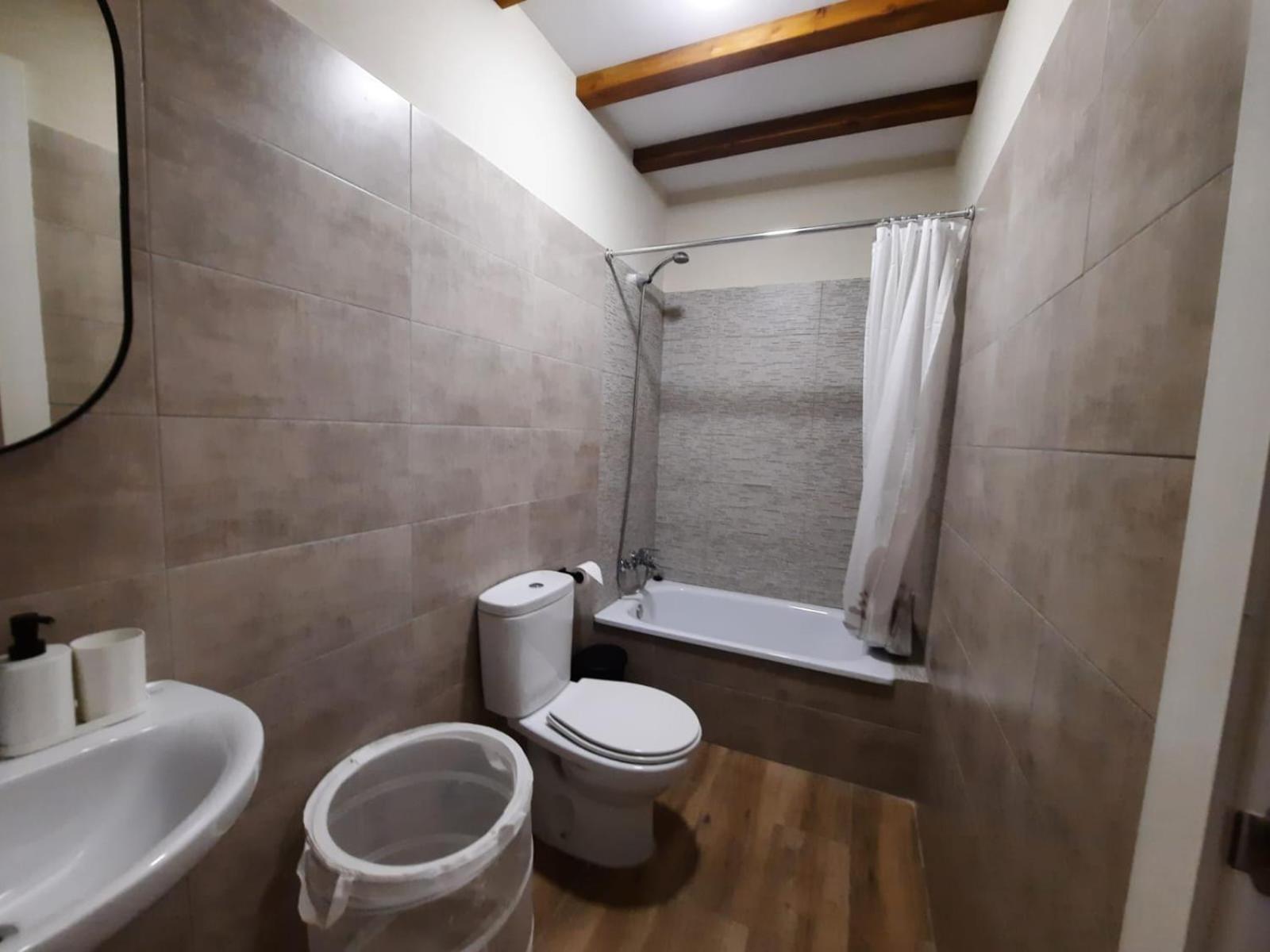 Preciosos Apartamentos A 15 Minutos De Comillas Periedo Номер фото